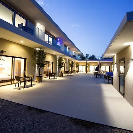Aparthotel Seventeen